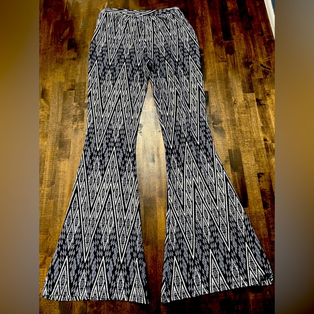Try This Women’s Flared Pants Size S Boho Hippie StripedWide Leg Stretch Flowy